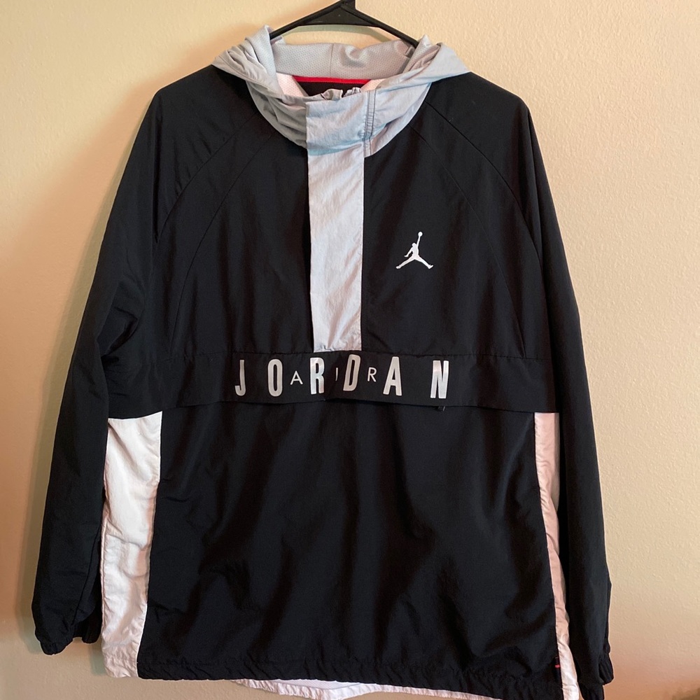 Air Jordan Hooded Windbreaker Men's Large